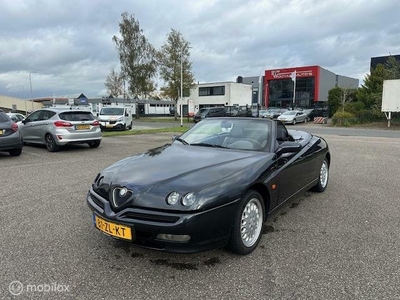 Alfa Romeo Spider 2.0-16V T.Spark L