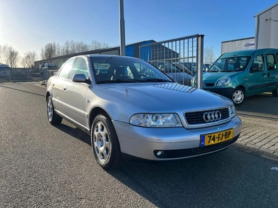 Audi A4 Limousine 1.8 5V Advance l Inruilkoopje l Automaat!