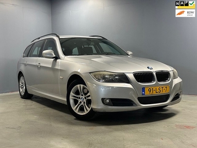 BMW 3-serie Touring 318i Business Line