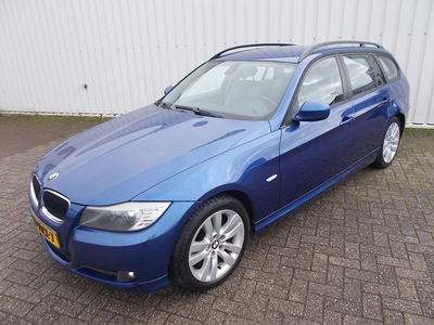 BMW 3 Serie Touring 318i Executive