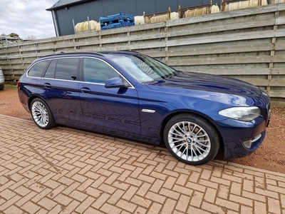 BMW 5-serie Touring 523i High Executive