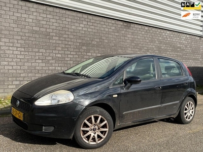 Fiat Grande Punto 1.2 RIJDT GOED/INRUILKOOPJE/APK 3-2025!!!