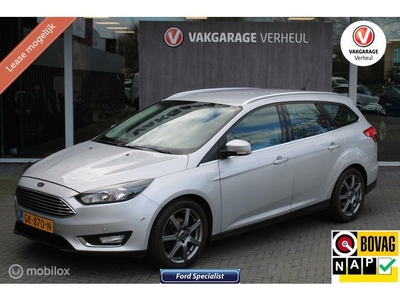 Ford Focus Wagon 1.0 Titanium Edition125PkTrekhaakNavi