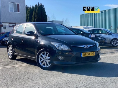 Hyundai i30 1.4i i-Motion/5drs/Airco/APK 03-2025 (bj 2012)