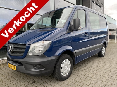 Mercedes-Benz Sprinter 3+1 Rolstoelbus / Zelfrijder 210 2.2 CDI 325 L1H1 (Zeer nette bus met automatische lift en achterdeuren!)