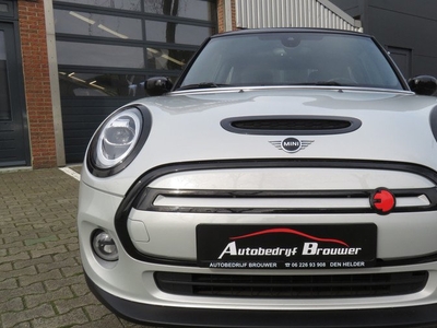 MINI Cooper SE S uitvoering 16950 na 2000 euro subsidie