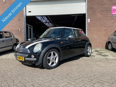 MINI Mini 1.6 Cooper Chili Jaar APK (bj 2004)