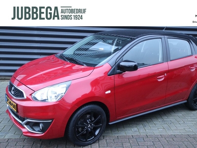 Mitsubishi Space Star 1.0 Black Edition Black over Red 'Majestic Red' Metallic Zwart dak, 15 inch lichtmetaal, NL-Auto