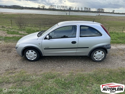 Opel Corsa 1.0-12V Comfort NIEUWE APK!