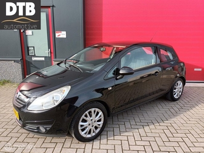 Opel Corsa 1.4-16V Business (Full map navigatiesysteem)