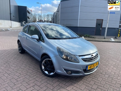 Opel Corsa 1.4-16V Business NEW APK Airco 98000 NAP