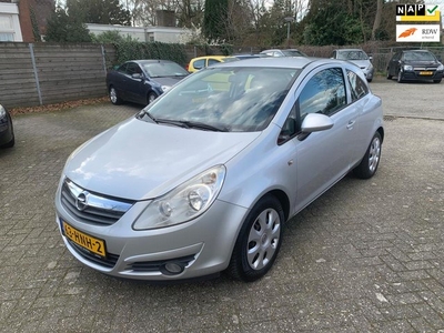 Opel Corsa 1.4-16V Enjoy // Airco // APK 16-1-2025