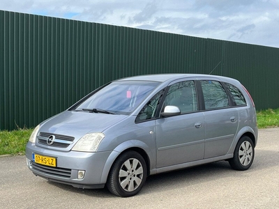 Opel Meriva 1.6-16V Cosmo ECC