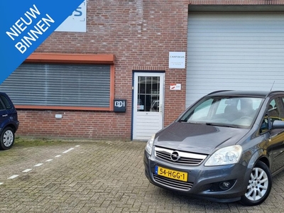 Opel Zafira 1.8 Temptation Dealer Navi 1e eigenaar NAP Trekhaak PDC Cruise Airco 7 pers 11-24 APK