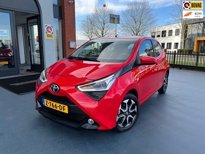 Toyota Aygo 1.0 VVT-i x-play AUTOMAAT AIRCO PDC