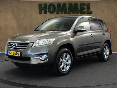 Toyota RAV4 2.0 VVTi Dynamic 2.000KG TREKGEWICHT - 4 NIEUW BANDEN! - TREKHAAK - CLIMATE CONTROL - CRUISE CONTROL