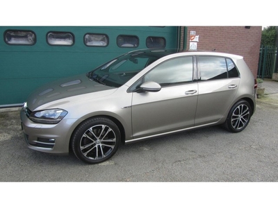 Volkswagen GOLF 1.4 TSI Autom.panorama ,leer spec.edtion