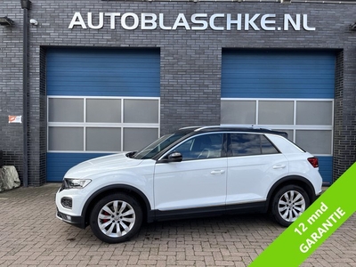 Volkswagen T-Roc 1.5 TSI Sport, pano, navi, trekhaak