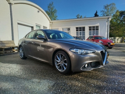 Alfa Romeo Giulia 2.2 Super 150PK diesel 18