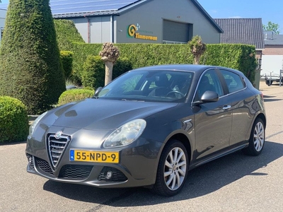 Alfa Romeo Giulietta 2.0 JTDm Distinctive 2010 Navi/Clima/Lmv