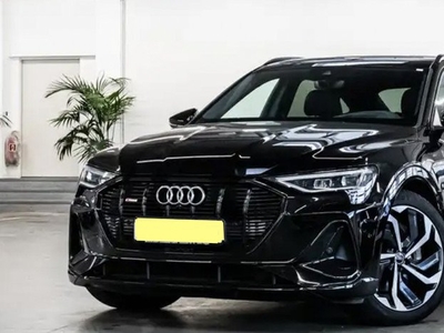 Audi E-tron 55 S edition,Pano,Head-Up,360°,ACC,B&O,11-2021