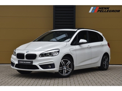 BMW 2 Serie Active Tourer 225xe * Sport line * Head-up * Keyless * Panorama dak * HIFI *