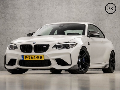 BMW 2 Serie Coupé M2 LCI DCT 370Pk Automaat (GROOT NAVI, CARBON PACK, DEALER ONDERHOUDEN, KEYLESS ENTRY, ALCANTARA SPORTSTUUR, HARMAN/KARDON, LEDER, STOELVERWARMING, CAMERA, DAB+ , NIEUWSTAAT)