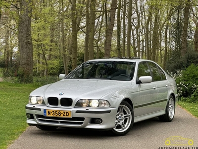 BMW 5-serie 528i Executive