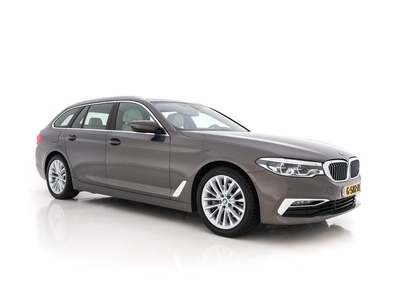 BMW 5 Serie Touring 520i High Executive Edition Luxury-line Aut. *DAKOTA-VOLLEDER | HARMAN/KARDON-SURROUND | FULL-LED | HEAD-UP | VIRTUAL-COCKPIT | SURROUND-VIEW | BLIND-SPOT | NAVI-FULLMAP | MEMORY-PACK | SPORT-SEATS | 18