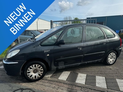 Citroen Xsara Picasso 1.6i-16V Image Airco/Cruise/PDC/APK