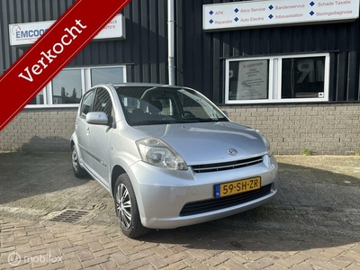 Daihatsu Sirion 2 1.0-12V Trend * Stuurbekr * 4X elekt. ramen *