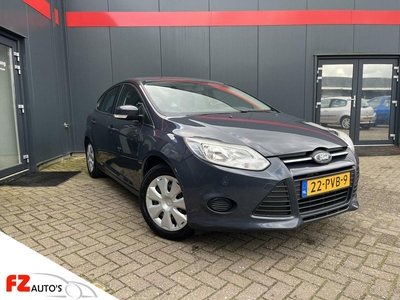 Ford Focus 1.6 TI-VCT Titanium | 5DRS | Metallic |