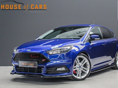 Ford Focus 2.0 290pk ST-3 |stage 2 tune|BullX uitlaat|Maxton splitters|Apple Carplay|Android Auto|