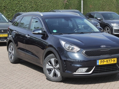 Kia Niro 1.6 GDi Hybrid DynamicLine / Trekhaak / Camera / Navigatie / Half leder / 16'' / Cruise Control