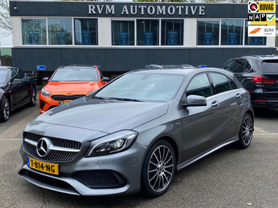 Mercedes-Benz A-Klasse180 Business Solution AMG VAN 19.900,- VOOR 18.440,- UW LENTEVOORDEEL 1.460,-!