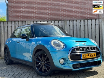 Mini 2.0 Cooper S Chili Serious Business Pano|Navi|Leder|Led