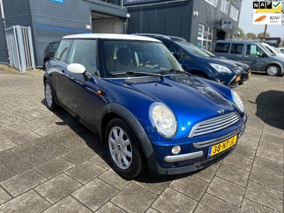 Mini Mini 1.6 Cooper Pepper LAGE KILOMETERS