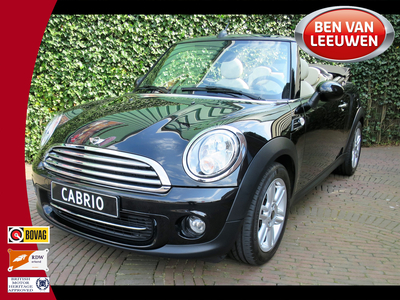 MINI MINI Cabrio 1.6 Cooper Chili R57 LCI met Navi, Leder, BT, PDC en 16