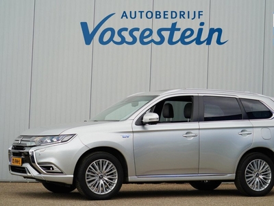 Mitsubishi Outlander 2.4 PHEV Instyle / 1e Eigenaar / 82dkm NAP / Schuifdak / Carplay / Leder / Stuurverw.