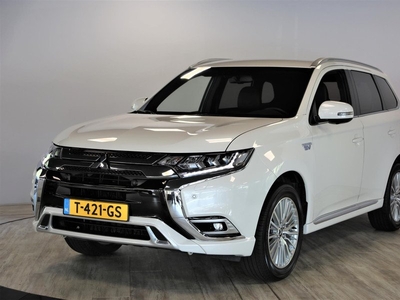 Mitsubishi Outlander 2.4 PHEV Instyle | Cruise | Trekhaak | Apple CarPlay