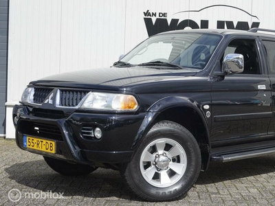 Mitsubishi Pajero Sport 3.0 V6 Intense Automaat 4WD Trekhaak | Dealeronderhouden