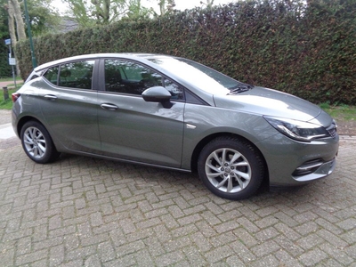 Opel Astra 1.2 Business Edition