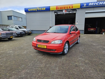 Opel Astra 1.6 Club Goed rijdende en zeer nette auto, Nieuwe apk bij aflevering.