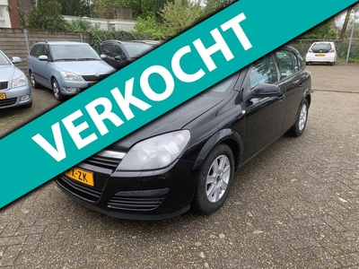 Opel Astra 1.8 Executive // Nieuwe APK