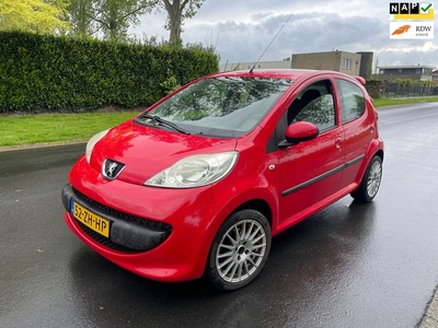 Peugeot 107 1.0-12V XS VELGEN/APK 1-2025