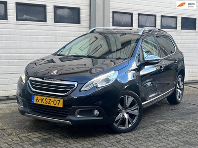 Peugeot 2008 1.6 VTi Féline / Pano / Navi / Cruise / Trekhaak