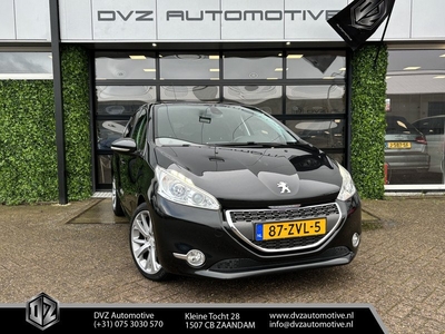 Peugeot 208 1.6 VTi Allure | Navi | PDC | 17