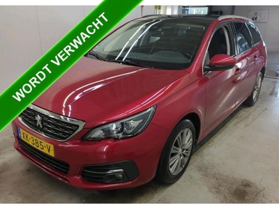 Peugeot 308 SW 1.2 Automaat 131PK PureTech Blue Lease Premium Panoramadak / Trekhaak / Navigatie / airco-ecc./ Distributie is vervangen /