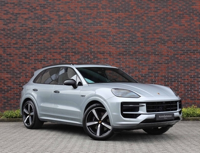 Porsche Cayenne E-Hybrid *SportDesign*Chrono*Pano*Vierwielbesturing*