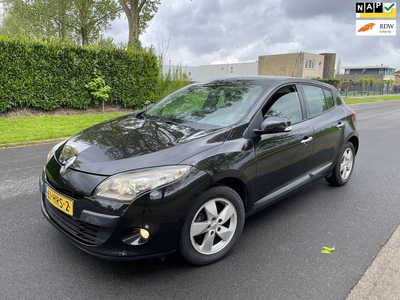 Renault Mégane 1.6 Dynamique CLIMA/NAP/CRUISE/XENON/APK